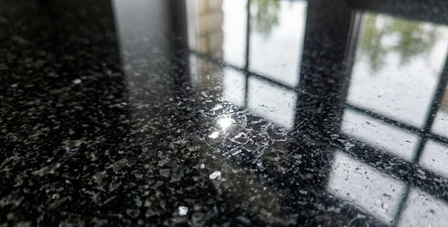 kamen-gabbro-diabaz-tekstura